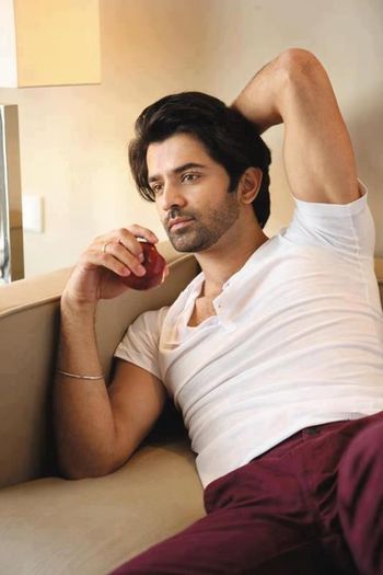 524751_537452022965476_1807669145_n - My prince Barun