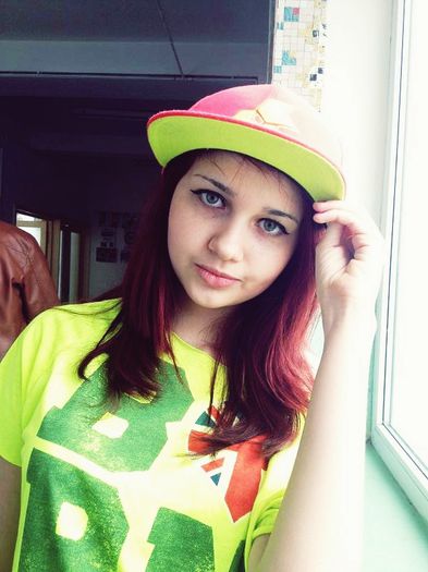 totul e un razboi , rezista cine poate ! :)