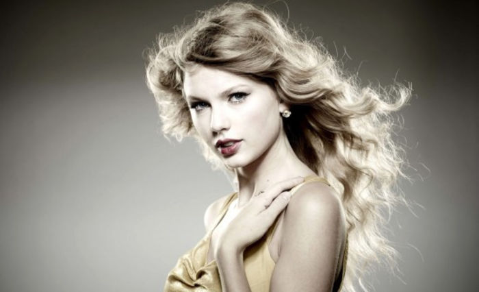 Taylor-Swift-wallpaper-41-550x335