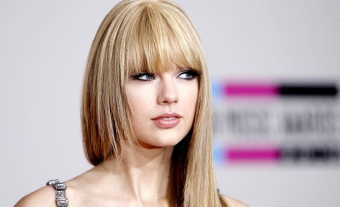 Taylor-Swift-wallpaper-26-550x335