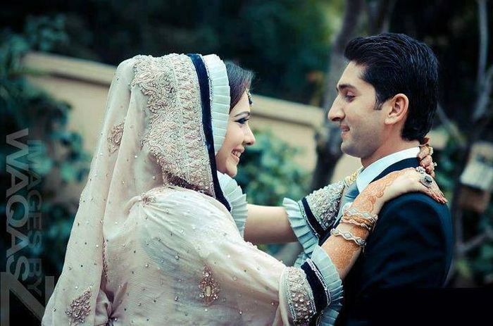 942822_645381258809304_894126798_n