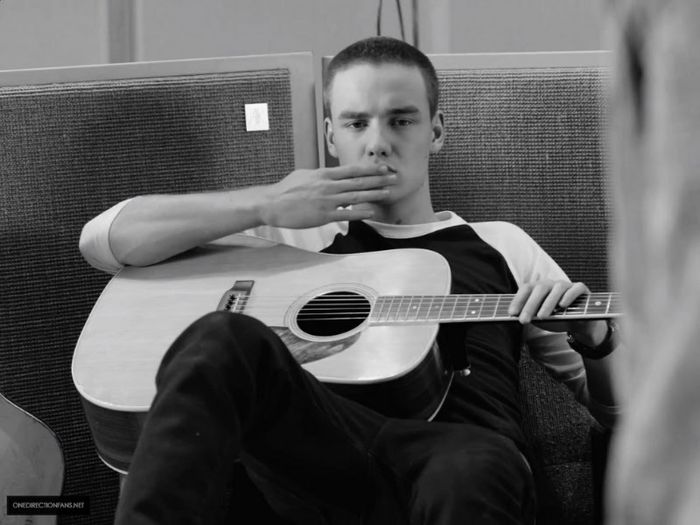 ﻉ√٥ﺎ Liam ﻉ√٥ﺎ
