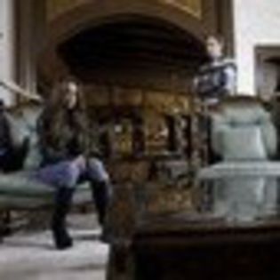 dos-hogares-120601l-thumbnail_gallery