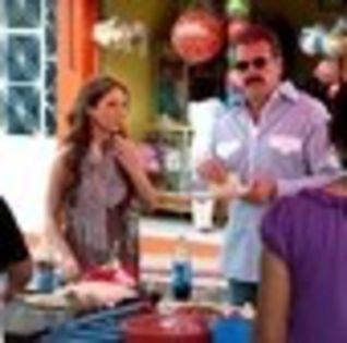 dos-hogares-767211l-thumbnail_gallery