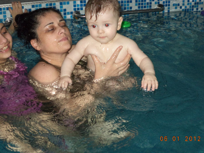david &bianca la piscina 047 - educatie acvatica bebelusi inot constanta