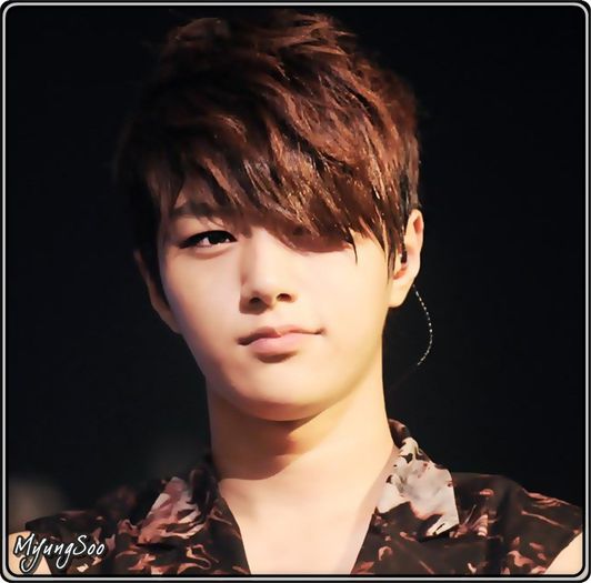 ∞ .. Nici eu nu vreau,mersi. :P ..