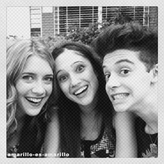 581540_551504221537311_1291762877_n