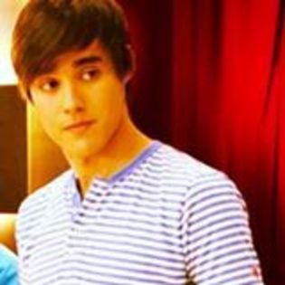 484652_119094144948515_1443342941_n - poze cu jorge blanco