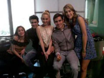 88531742_LOFLKXE3 - poze cu jorge blanco