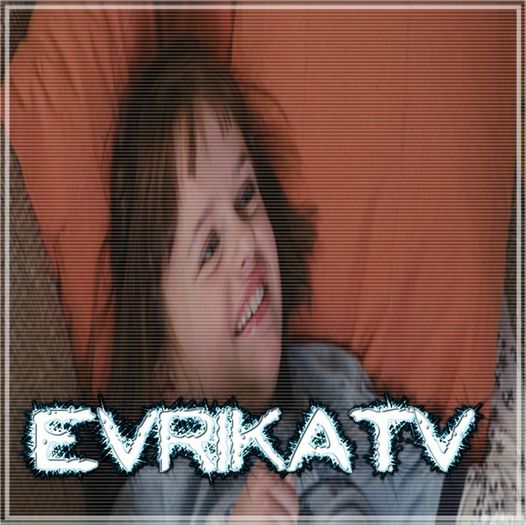 - n-ai pentru ce,doar suntem..rude =)). dar am o conditie. ;;)