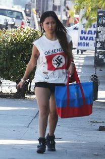 46251_364099447005171_1701766487_n - brenda song