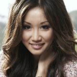 536734_298791393535977_1311228769_n