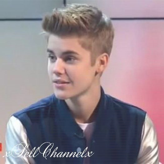 Pai ieri m`am intors de la un concert din Rusia :) A fost minunat avand in vedere ca a fost [click]; primul concert acolo.. :)
