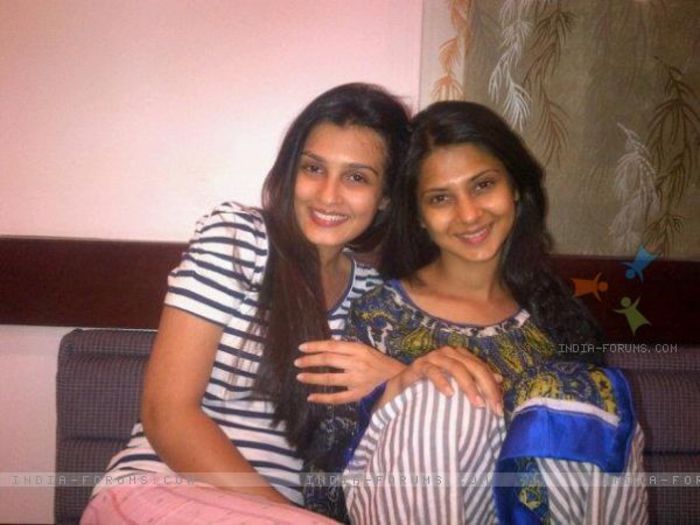 271964-shiny-doshi-and-jennifer-winget - Shiny Doshi