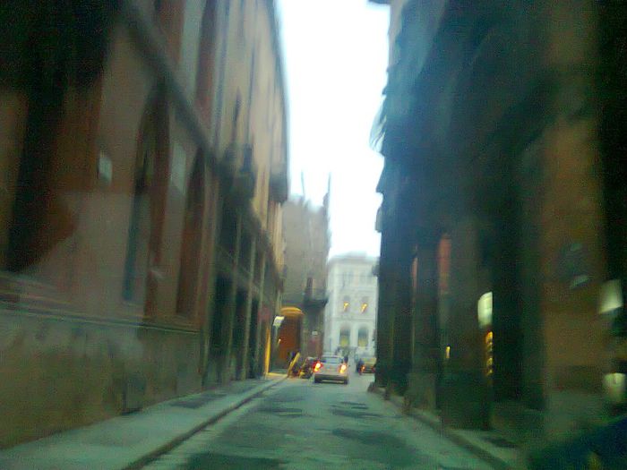 BOLOGNA - DIVERSE