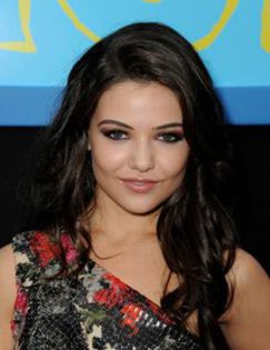 danielle-campbell-738309l-214x0-wtm-922dd89e - poze cu danielle campbell