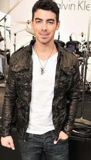 images - Joe Jonas