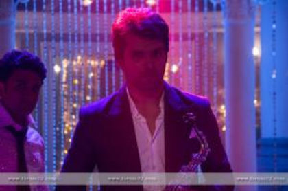 581737_372117079575029_1029775977_n