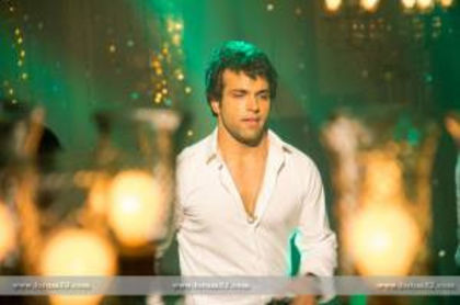 970045_372117002908370_1644023781_n