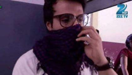 89457536_KCSBFNF3 - Rithvik Dahajan si Asha Negi poze noii