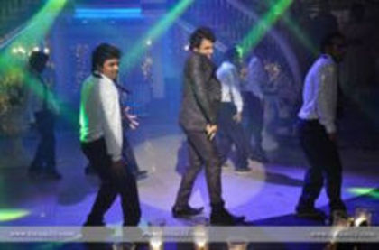 89457537_PPRNKUI3 - Rithvik Dahajan si Asha Negi poze noii