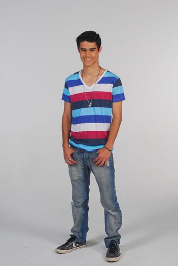 tomas_44 - Violetta sezon 1