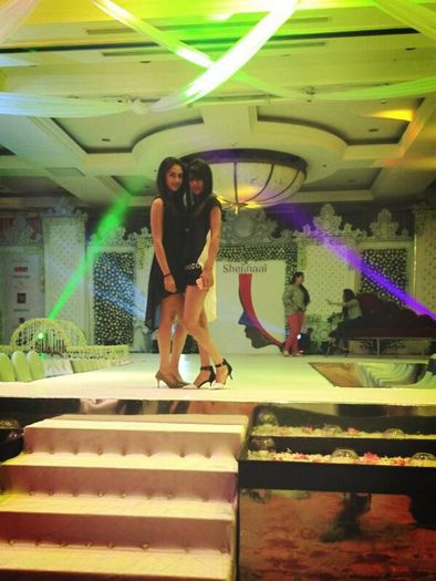 578151_397330653699666_1562244080_n - Nia Sharma