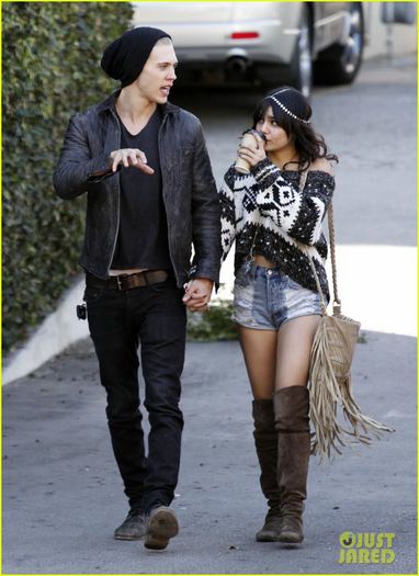 ~♥~Vanessa~♥~ - 2__Vanessa Hudgens__2