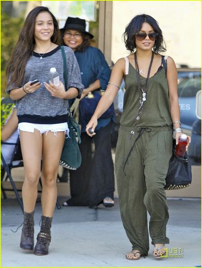 ~♥~Vanessa~♥~ - 2__Vanessa Hudgens__2