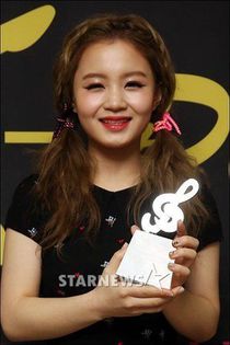 lee hi18