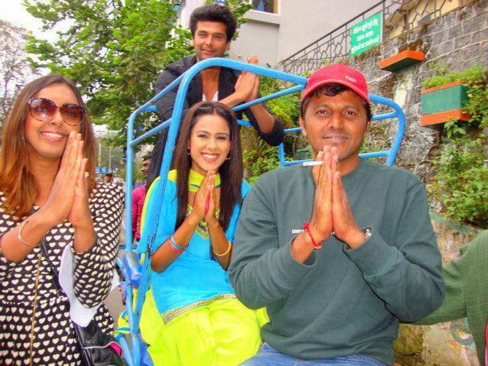 536991_491478207554039_275125334_n - Ek Hazaaron Mein Meri Behna Hain unseen pictures