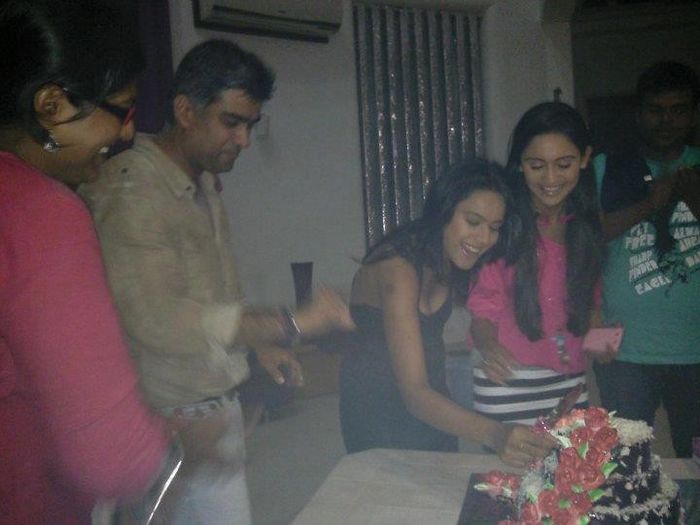 601956_491477357554124_1974387707_n