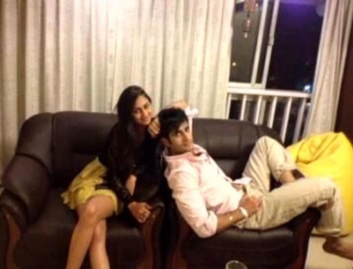 935230_614518028560077_739996735_n