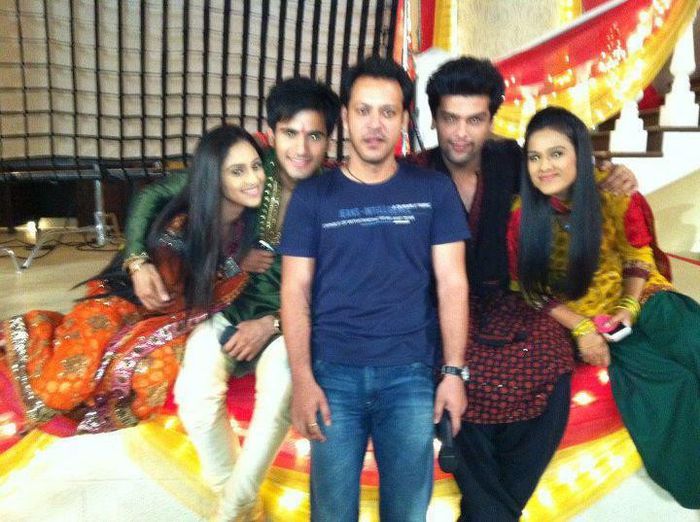 545731_491477810887412_962276614_n - Kushal Tandon