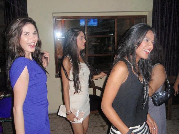 226990_491479294220597_489143245_n - Nia Sharma