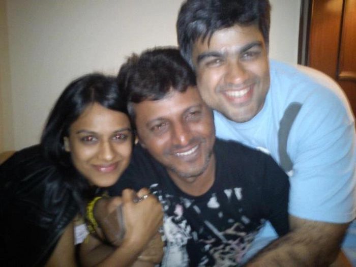 485887_230300253736041_1719108150_n - Ek Hazaaron Mein Meri Behna Hain unseen pictures