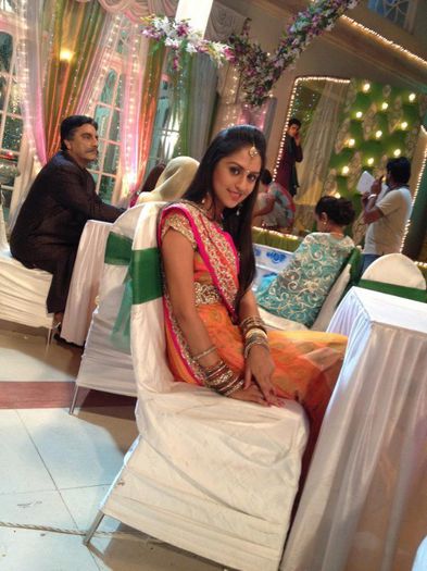 598785_325004237598975_1537688662_n - Krystle DSouza
