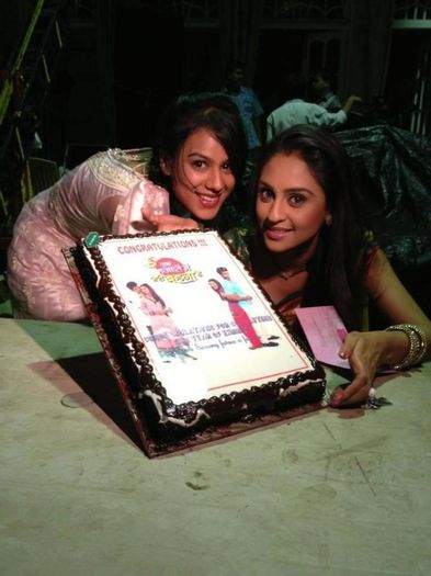 301049_323283481104384_450869171_n - Krystle DSouza
