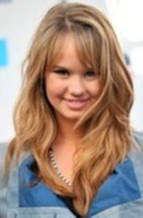 45880075_CVLZSXVNF - cine e fan debby ryan