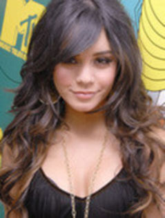 45823767_IDLFKEKMT - cine e fan vanessa hudgens