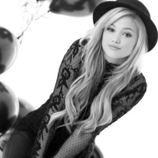 944436_449199331834889_1694486107_n - olivia holt