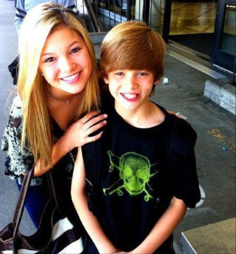 228964_134326333322192_7730444_n - olivia holt