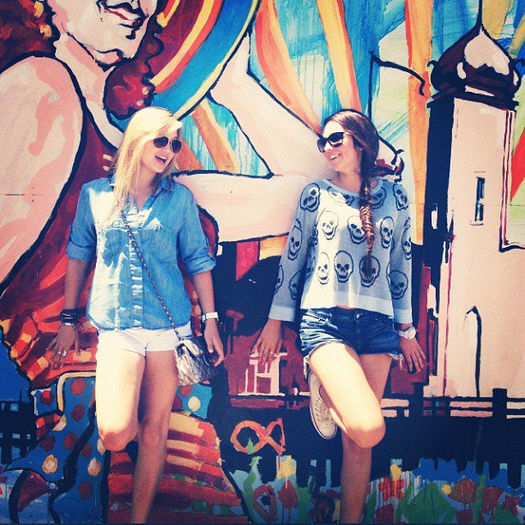 319885_305987392822751_302555070_n