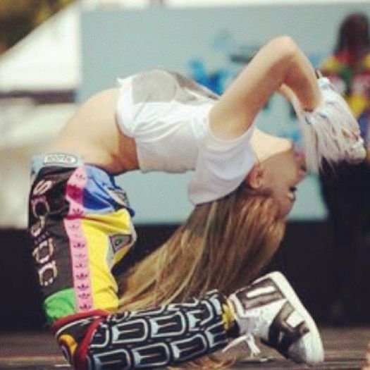 cl16 - 2NE1 5
