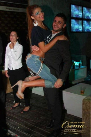 537372_142007149313738_1019339379_n - cristina enache