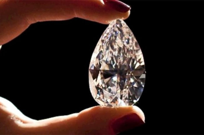 un-diamant-de-101-73-carate-va-fi-scos-la-licitatie-18447709 - Diamante