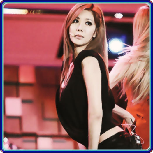 • Eu? Nimic..:)) Nu..nimic..:D :)) - l - x - Episodul 49 - x - l