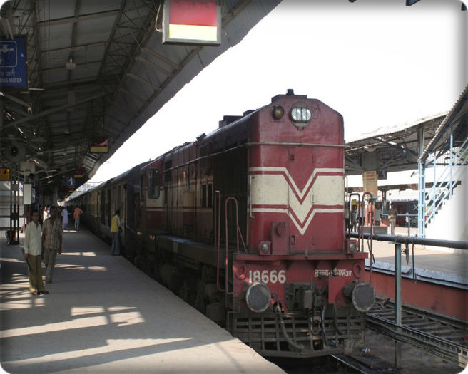 ● Shatabdi Express Train ●