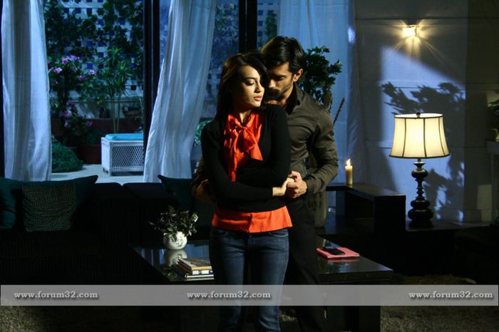 Forum32-6151 - Asad and Zoya