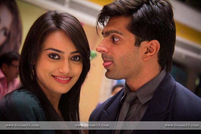 385307_530345437003171_631062642_n - Asad and Zoya